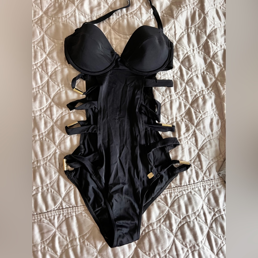 Black cut out one piece bathing suit